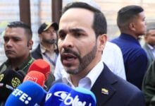 Presidente colombiano promete "mano de hierro" tras atentado que deja un muerto y 11 heridos