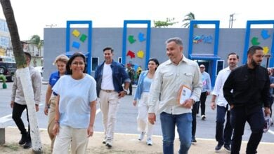 Ingresos por petróleo y gas se destinarán a salarios y servicios públicos