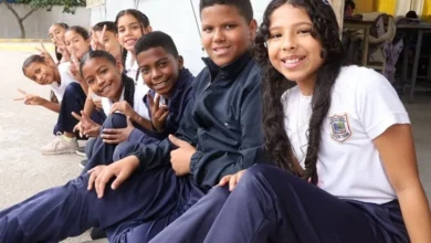 Héctor Rodríguez reporta más de 99 % de escuelas abiertas en el inicio del año escolar 2026-2027
