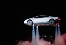 Tesla presenta su nuevo auto volador