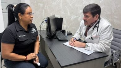Jornada médica del Mes Rosa atiende a 44 mujeres de la UNERG