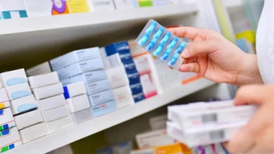 Autoridades sanitarias coordinan acciones contra la venta ilegal de medicamentos