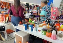 Comerciantes de Maturín reportan repunte en la demanda de artículos de Halloween y disfraces para niños