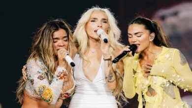 La venezolana Elena Rose, junto a la colombiana Greeicy compartieron escenario en un mismo espectáculo con la “Bichota”