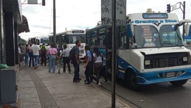 Entra en vigencia la nueva tarifa del pasaje: 220 bolívares el urbano y 300 el suburbano